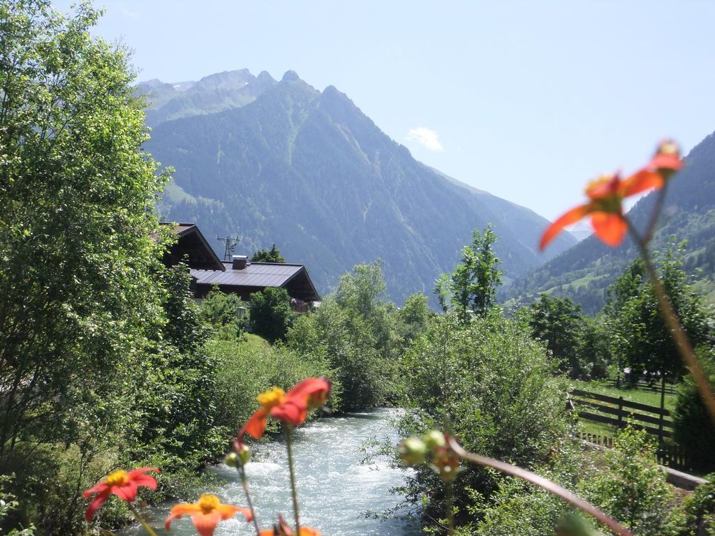 Apart-Pension Oberreiter Fusch an der Grossglocknerstrasse Exteriör bild