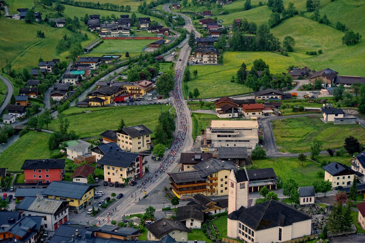 Apart-Pension Oberreiter Fusch an der Grossglocknerstrasse Exteriör bild